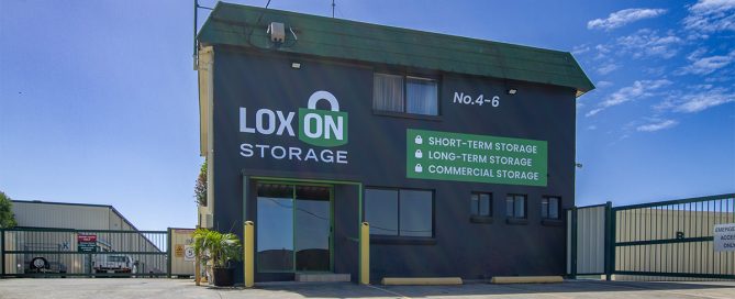 Loxon Storage Burleigh Heads Facility Exterior